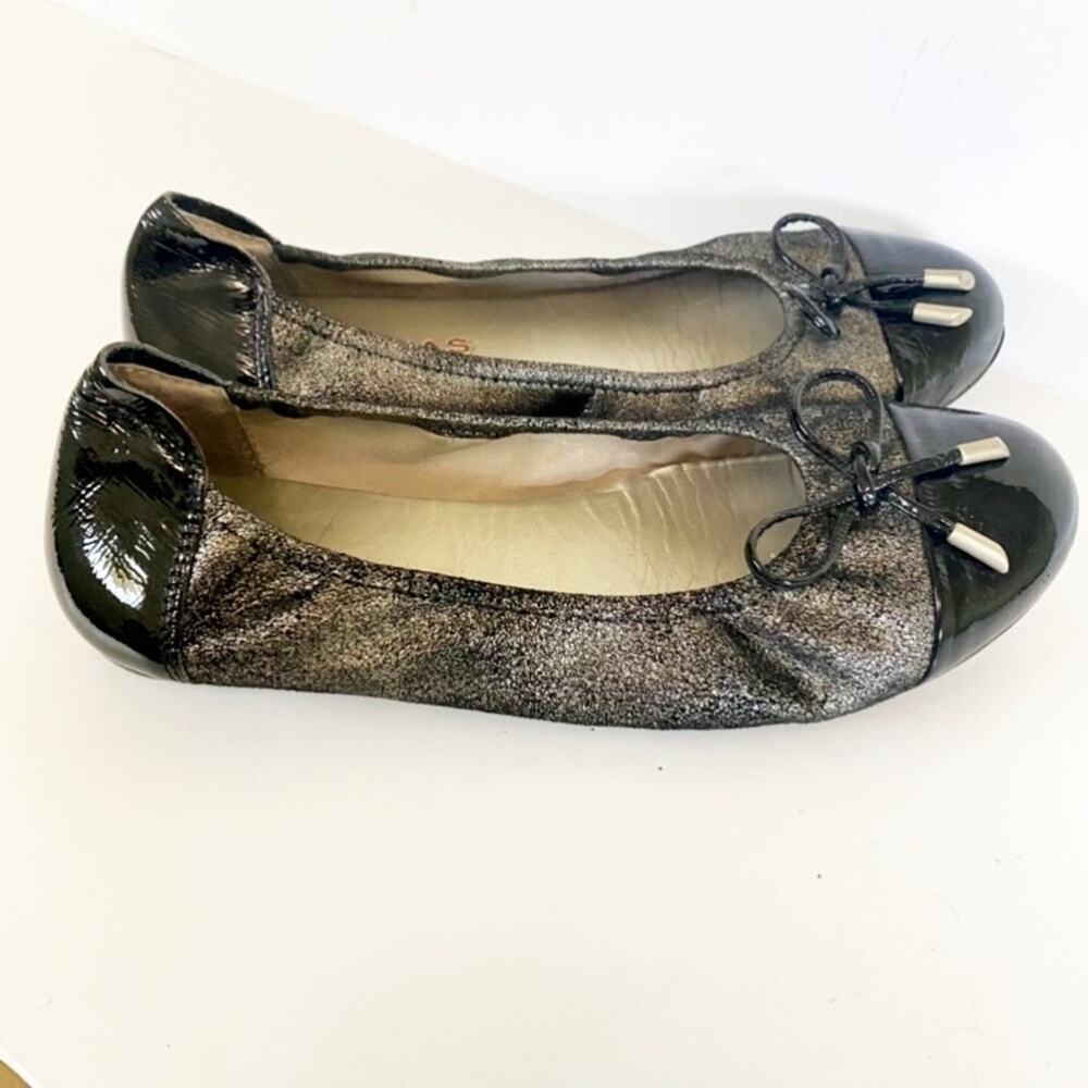 Sabrinas Leather Cap Toe Slip On Ballet Flat Shoes Black Gray Women 37